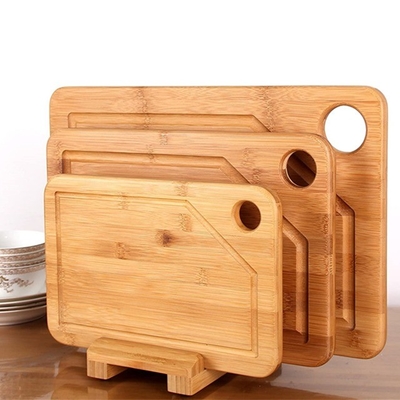 Experimente os benefícios do BAMBOO Kitchen Cutting Board Set para cortar